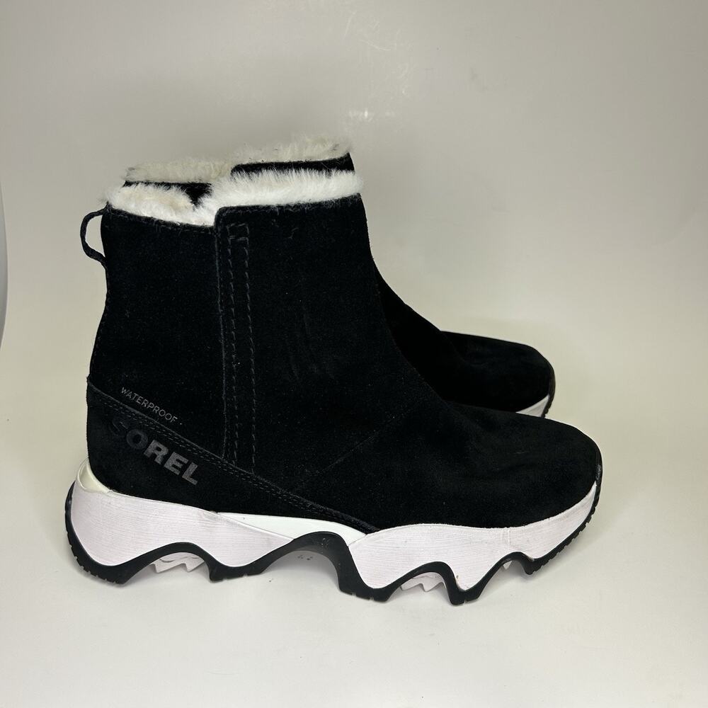 Sorel Waterproof Boots Black Kinetic Short Zipper Suede Leather Faux Fur 8.5